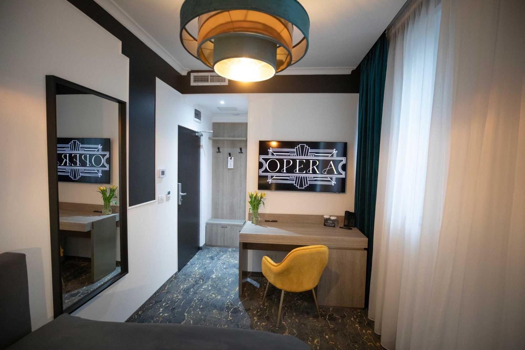 Opera Hotel تيميشورا المظهر الخارجي الصورة